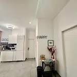 Casa Moni * Neapol